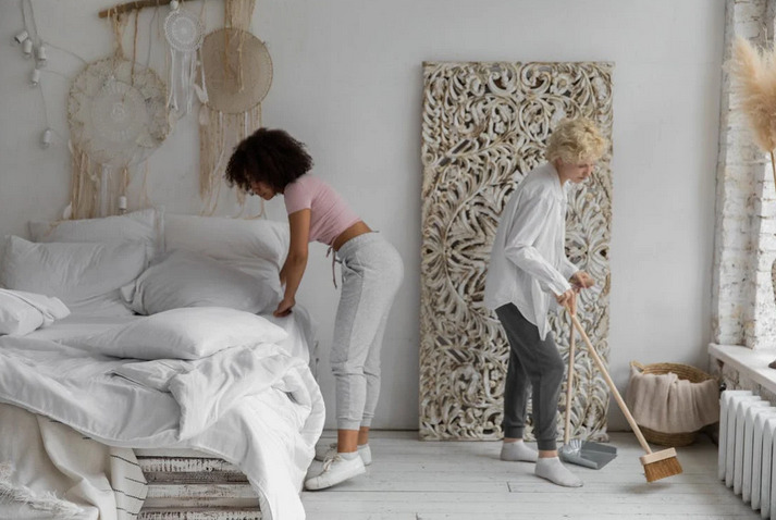 bedroom cleaning